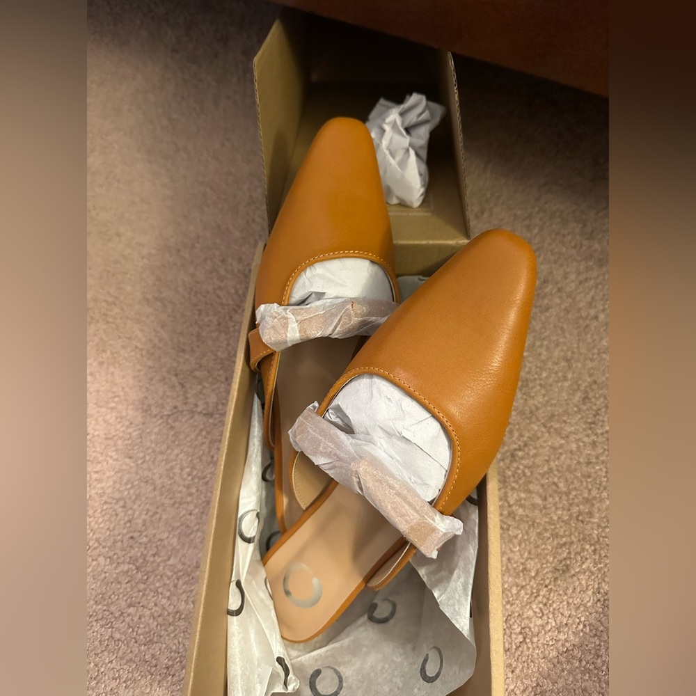 NWT Journee Collection Women’s Missie Mules. Size 7. Color: Rust